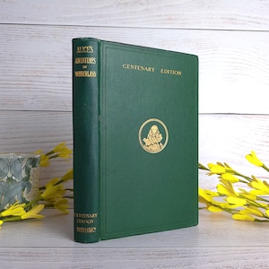 Lewis Carroll, Alice&#39;s Adventures in Wonderland, 1932 CENTENARY EDITION, First Printing, Clean Green & Gilt Cloth Book, Tenniel Illustrated