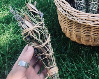 Varita de incienso de romero, hoja de olivo y lavanda.