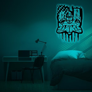 Placa de futebol americano personalizada com luz LED - Placa com nome de jogador de futebol - Presente de time de treinador de futebol - Decoração de quarto de meninos - Presente de aniversário e Natal