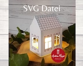 SVG Datei mit Schnittmuster zum Basteln von Häusern aus Pappe - Lichthaus -  Plotterdatei - Plotter File, Vorlage