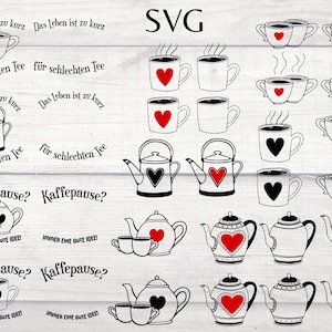 Könnte beinhalten: Ein Set mit 20 schwarzen und weißen SVG-Schnittdateien mit Teekannen, Teetassen und Bechern mit Herzen. Der Text "Das Leben ist zu kurz für schlechten Tee" und "Kaffepause? Immer eine gute Idee!" ist im Design enthalten.