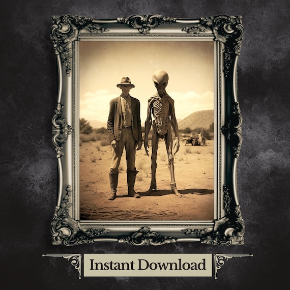 Vintage Roswell Alien Photo Print: Spooky Extraterrestrial Decor (Digital Download)
