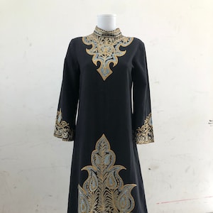 70’s Black Embroidery Long Sleeves Kaftan Dress