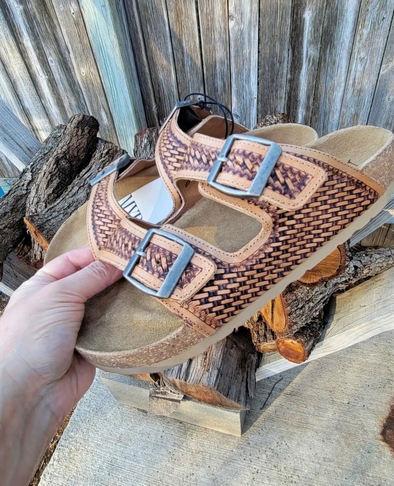 Hulchul Western Tooled Leather Sandals / Birkenstock Style Sandals ...