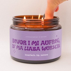 Vela bávara XXL con el lema "Antes de enfadarme, prefiero que no me importe", color blanco crema, 380 g, cera de colza, vegana, procedente de Múnich.