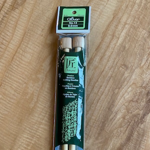 Agulhas de tricô retas Clover Takumi de 9 polegadas, tamanho americano 13 (9,0 mm)