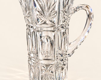 Vintage waterkan van geslepen loodkristal | 23 cm kristallen kan | 1 liter met sterren- en waaierpatroon