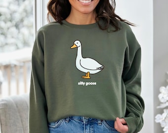 Silly Goose Sweatshirt, Unisex Silly Goose Hoodie, Funny Men's Sweatshirt, Funny Duck Hoodie, Funny Gift, Vintage Sweatshirt