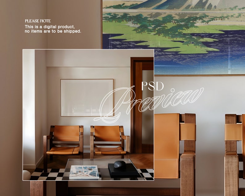 Op de afbeelding: Een woonkamerinterieur met drie bruine leren stoelen, een glazen salontafel met een boek erop en een zwart-wit geblokte vloer. Een groot ingelijst landschap hangt aan de muur. De tekst "PLEASE NOTE This is a digital product, no items are to be shipped." is op de muur gedrukt. De tekst "PSD Preview" is in wit cursief op de afbeelding geschreven.