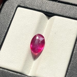 Faceted Oval Ruby Loose Stone: 2.50 Cts, 10x5x4 MM
