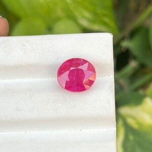 Faceted Oval Cut Ruby Stone: 6 Cts, 10x5.5x5 MM