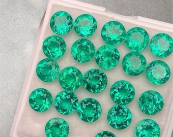 Emerald Hydrothermal Lab Grown Emerald Round Cut Gemstone Lot Size 10 MM.