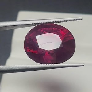 Oval Ruby Gemstone: Red Glass Filled Ruby (14x11.5x9 MM)