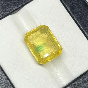 10.5 Cts. Lab Grown Yellow Sapphire: Octagon Cut Gemstone