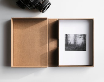 Handmade customizable photo box, portfolio presentation box and book box - Clamshell portfolio box