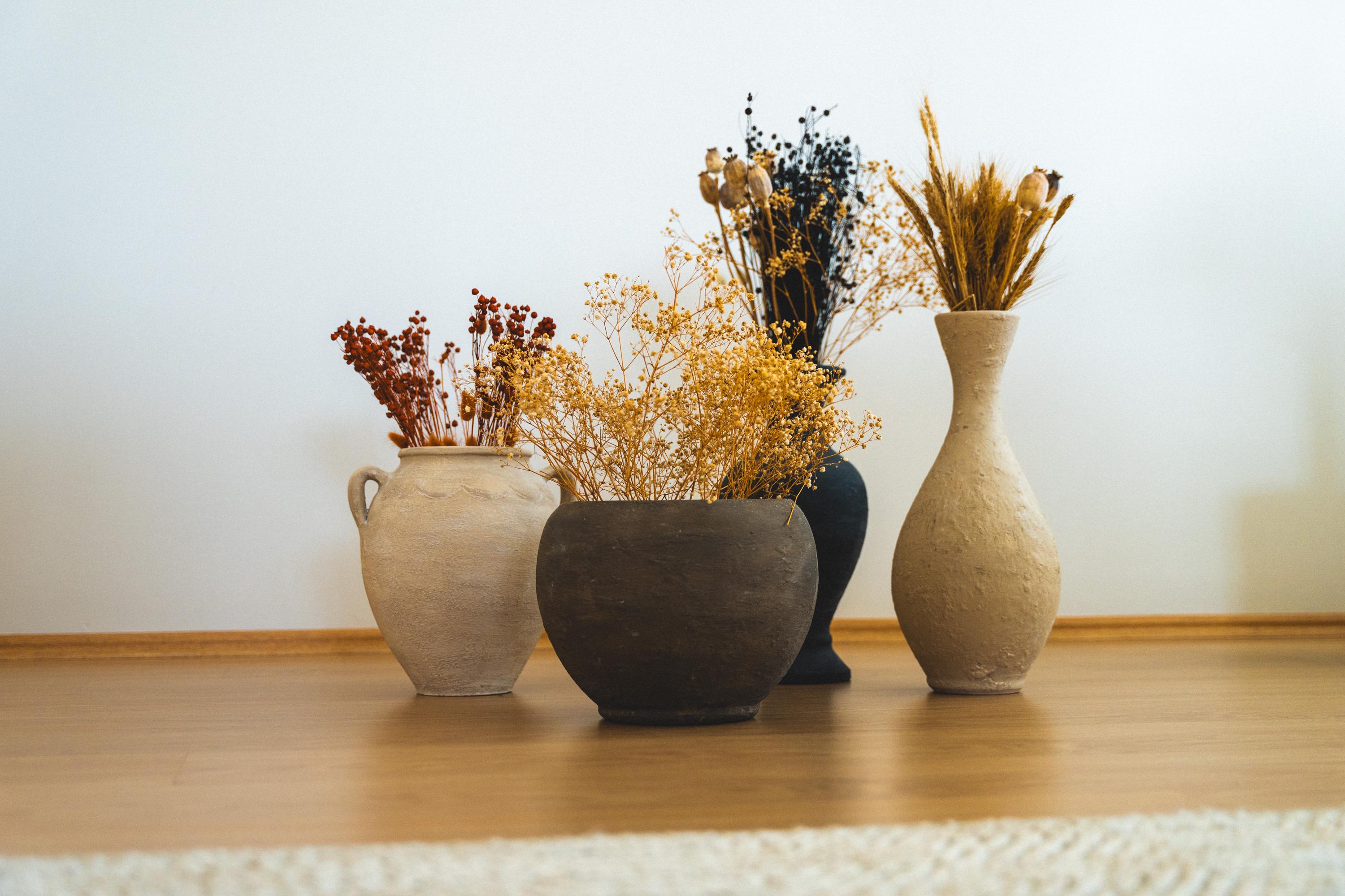 ベージュの粘土製花瓶 古びた粘土の装飾容器、ベージュの素朴な花瓶 - Etsy 日本