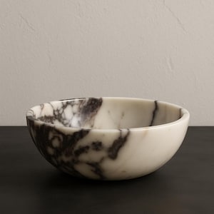 Polished Calacatta Viola Marble Bowl – Sculptural Centerpiece – Luxury Stone Decor