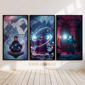 Puede incluir: Conjunto de tres láminas artísticas enmarcadas con magos pixelados en entornos de fantasía. La primera muestra a un mago meditando, la segunda lanzando un hechizo en un paisaje nevado y la tercera en una mazmorra. Marcos negros.