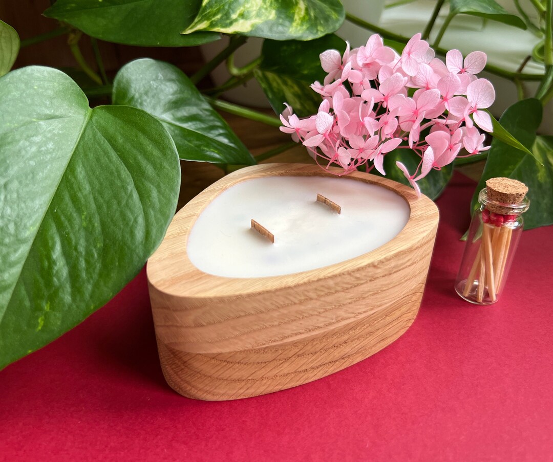 Scented Soy Wooden Wick Candle, Candle in Wood Pot, Wood and Flame