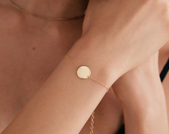 14K Solid Gold Engravable Disc Bracelet | Personalized Initial Disc Bracelet | Women's 14k Bracelet | Dainty Custom Bracelet | Engraved Gift