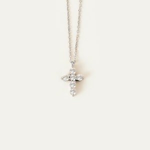 Collana con croce in oro massiccio 14K e diamanti / Collana con croce di protezione con diamanti incastonati a griffe per donna / Gioielli in vero oro 14K / Regali cristiani