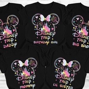 Benutzerdefinierte Disney Schloss Aquarell Shirts, Disney Trip Shirts, benutzerdefinierte Disney Familien Urlaub Shirt, Mädchen Trip Shirt, Disneyland T-Shirts, Prinzessin