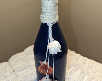 Seashell wine bottle decoration
