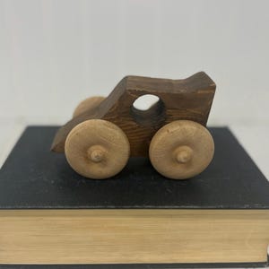 Handcrafted Wooden Toy Car – Eco-Friendly Montessori Toy for Kids | Sustainable Play Vehicle for Toddlers | Natural Wooden Nursery Decor