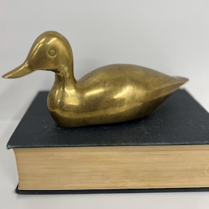 Heavy Smooth Brass Duck Sculpture – Elegant Decorative Brass Bird Figurine - MCM Smooth Brass Duck - Antique Brass Waterfowl Duck - Brass