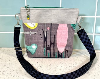 Handmade Upcycled Vintage Fabric + Vinyl crossbody bag