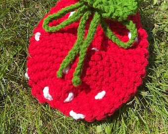 Sac au poignet fraise au crochet !