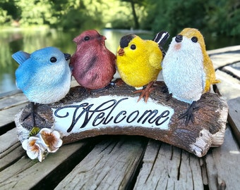 Welcome Birds on a Log Polyresin Hand Painted Poly Resin Garden Decor Statue Country Farm Yard Ornament Lawn Decoration