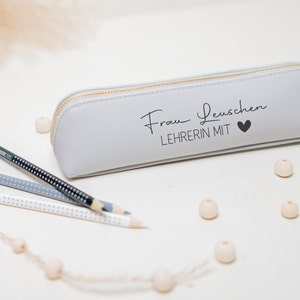 Personalisiertes Mäppchen Lehrerin mit Herz I Federmäppchen I Geschenkidee I Geschenk I Schule I Stiftemäppchen I Abschiedsgeschenk I Lehrer