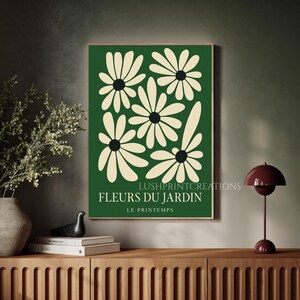 Green Daisy Art Print: Modern Floral Home Decor Digital Download