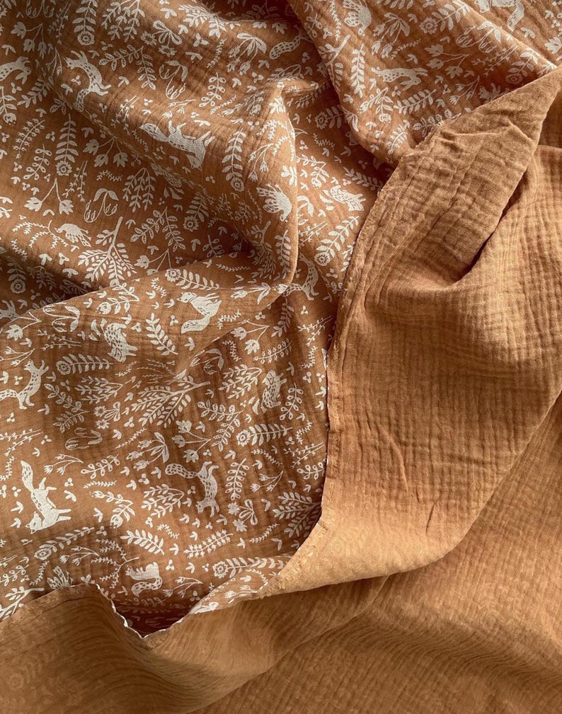 Woodland Muslin Fabric, Lightweight Crinkle Double Gauze Cotton, Animal Print Material: by the Meter/Yard image 4