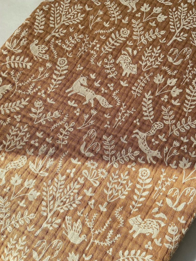 Woodland Muslin Fabric, Lightweight Crinkle Double Gauze Cotton, Animal Print Material: by the Meter/Yard image 3