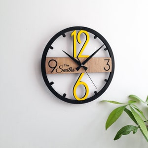 Horloge murale unique moderne, horloges en bois personnalisées, décoration murale pour salon, chambre à coucher, cuisine, maison, bureau, cadeau pour elle, amis, horloge silencieuse Yellow