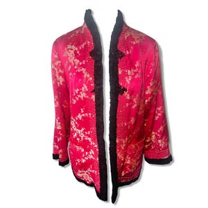 Vintage Oriental Silk Brocade Jacket / 1950s Silk Jacket with Asian Motif / Red and Black Silk Oriental Jacket