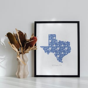 Floral Texas Poster, Personalizable Texas Print, Home Decor, Wall Art, Gift for Texas Lovers, State Map Decoration, Housewarming Gift