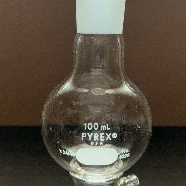 Pyrex 100 mL Chemistry Boiling Flask