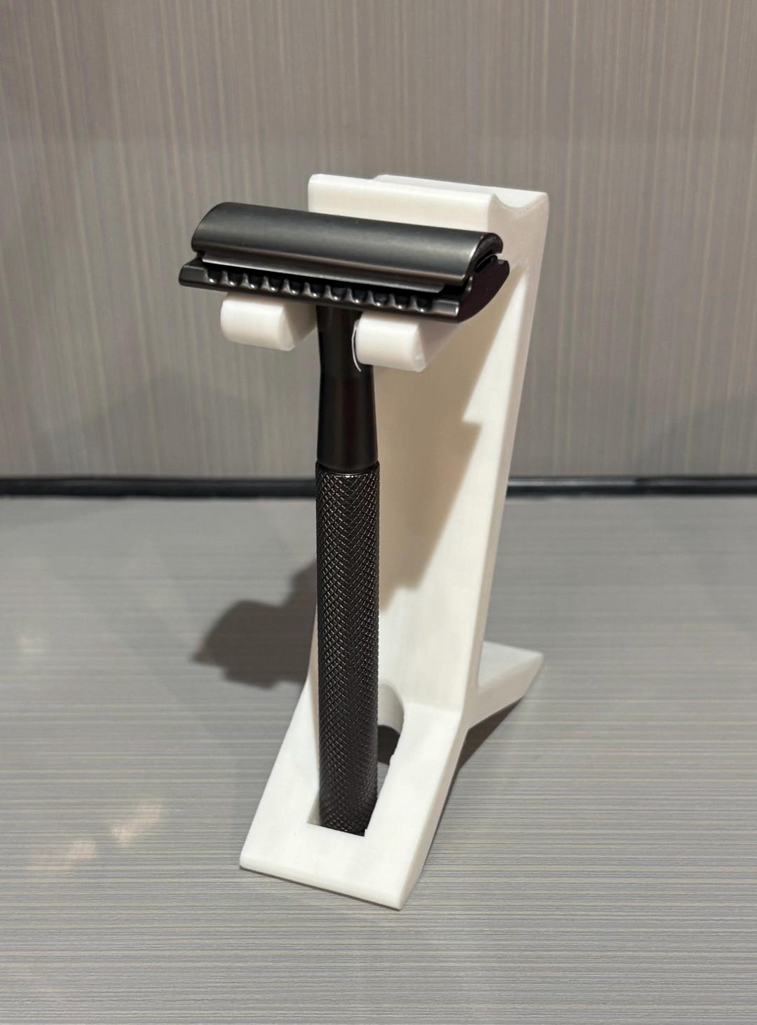 3D Printed Safety Razor Holder for Bathroom - Etsy