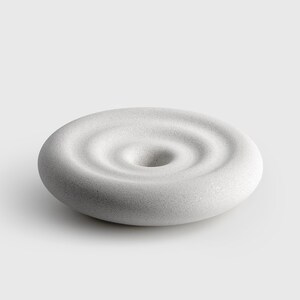 Wavy Candle Holder • White stone finish • Handmade • Unique home decor • Table decoration • Modern design