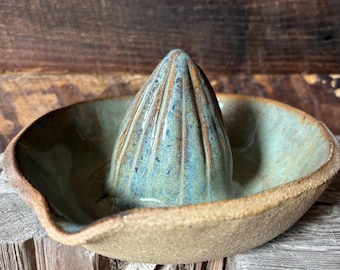 Circular Ceramic Citrus Juicer No. 3