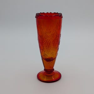 L.E. Smith Amberina Grape Pattern Vase