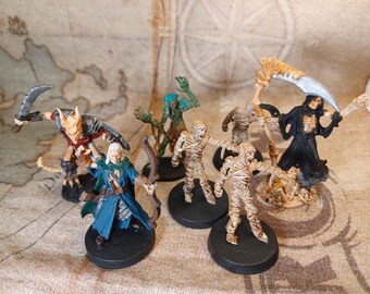 Undead Elites (set of 7)-- Hand Painted D&D/Pathfinder/TTRPG miniature (Reaper Bones)