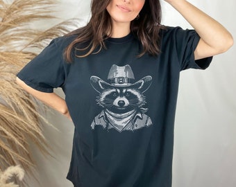 Raccoon Cowboy Vintage Graphic T-shirts, Retro Raccoon Tshirt, Raccoon Lovers, Funny Raccon Tee, Oversized Washed Tee, Raccoon