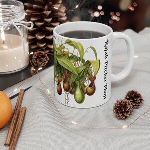 Rajah Pitcher Plant Mug - Exotic Carnivorous Plant Design - Unique Nature Lover Gift - Perfect for Gardeners and Plant Enthusiasts