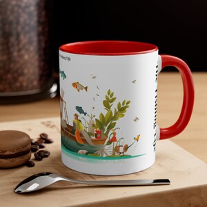 Taza The Fishing Life: diseño de dibujos animados caprichoso con un pescador y un barco, regalo perfecto para los entusiastas de la pesca, divertida taza de café