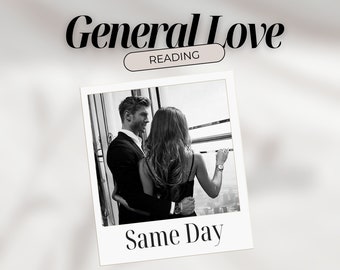 Può includere: Foto in bianco e nero di una coppia che guarda fuori da una finestra. La foto è in una cornice Polaroid con il testo "General Love Reading" e "Same Day" stampato su di essa.