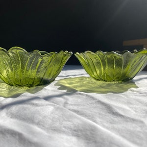 Indiana Glass Green Sunflower Bowls